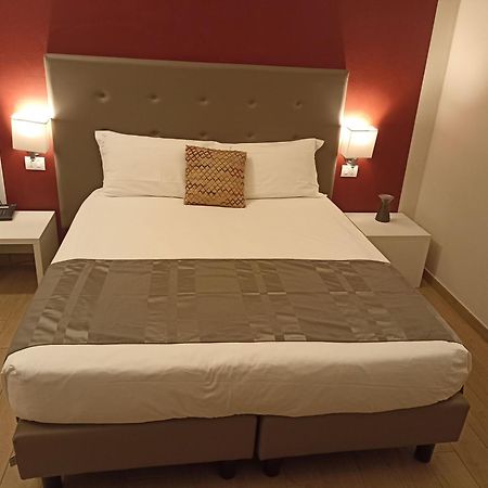 Palazzo Marignano Hotel Melegnano Exteriér fotografie